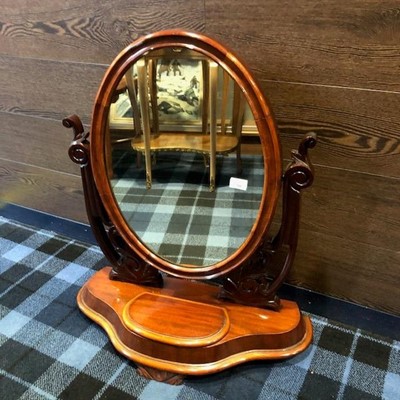 Lot 769 - A VICTORIAN MAHOGANY OVAL DRESSING MIRROR