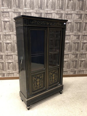 Lot 1675 - A VICTORIAN EBONISED BOULLE DISPLAY CABINET