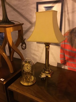 Lot 829 - A MODERN TABLE LAMP AND A KUNDO ANNIVERSARY CLOCK