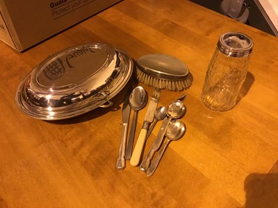 Lot 855 - A LOT OF SILVER PLATED FLATWARE AND OTHER ITEMS