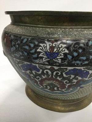 Lot 808 - AN EARLY 20TH CENTURY CHINESE BRASS PLANTER