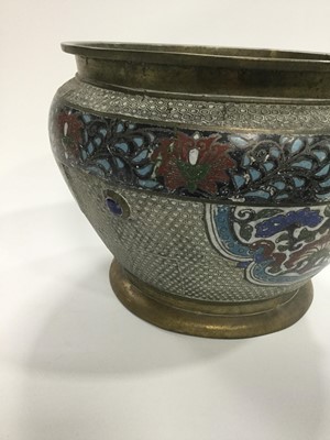 Lot 808 - AN EARLY 20TH CENTURY CHINESE BRASS PLANTER