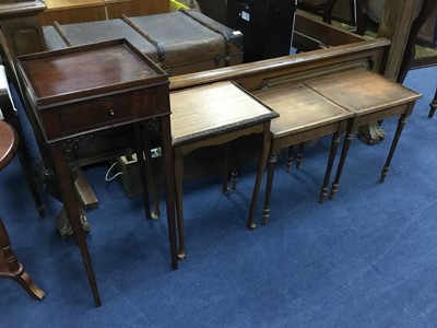 Lot 477 - AN EARLY 20TH CENTURY MAHOGANY OCCASIONAL TABLE AND THREE OTHERS