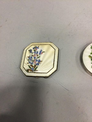 Lot 1724 - AN ENGINE TURNED SILVER AND GUILLOCHE ENAMEL COMPACT AND TWO OTHERS