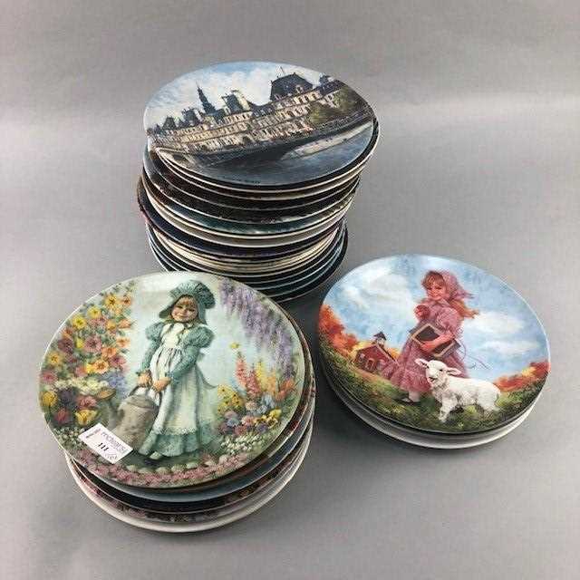 Lot 111 - A LOT OF VARIOUS COMMEMORATIVE CABINET PLATES