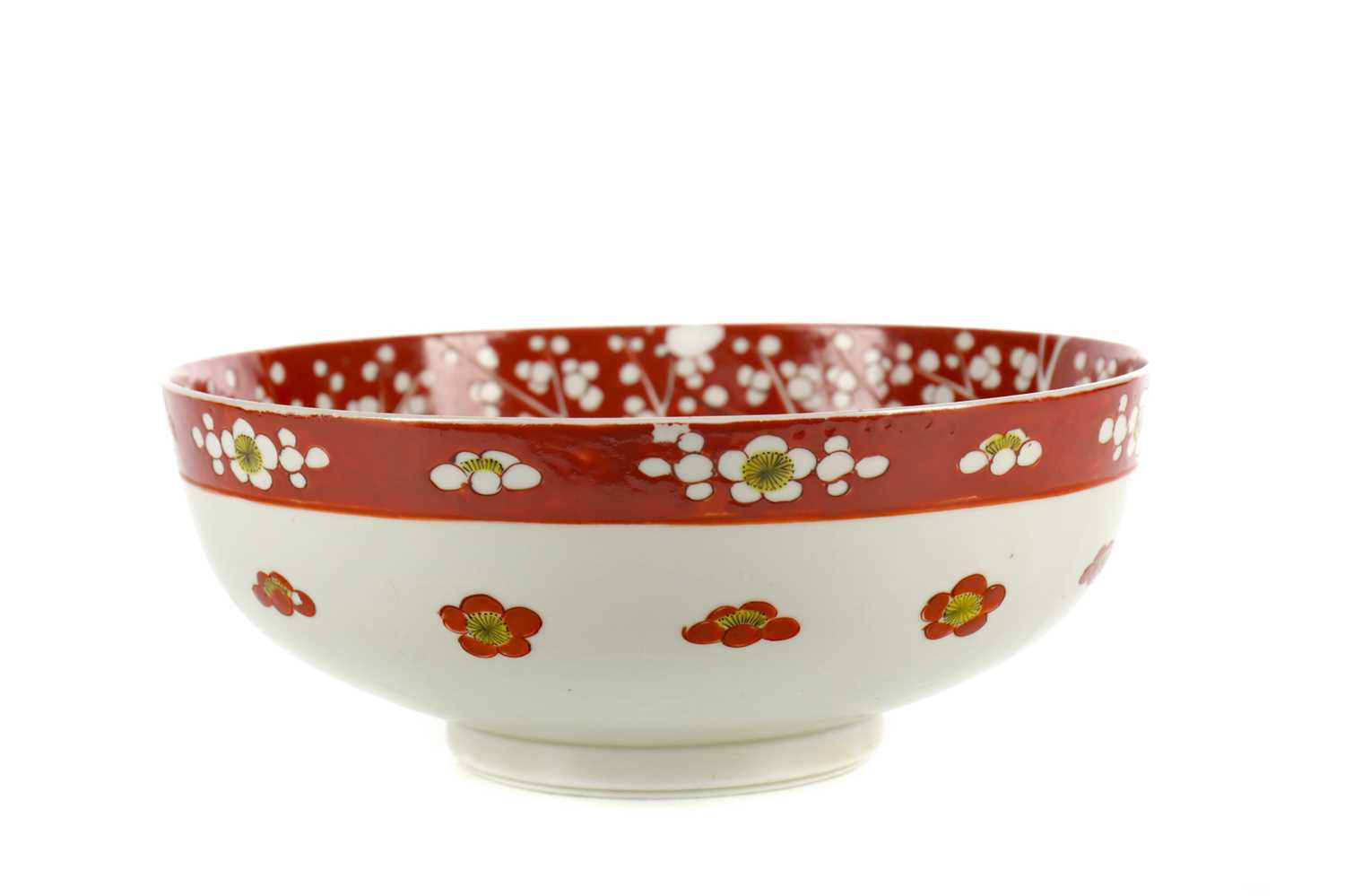 Lot 741 - AN EARLY 20TH CENTURY JAPANESE BOWL