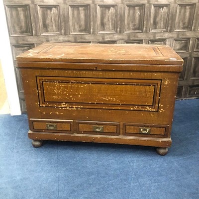Lot 173 - A VICTORIAN PINE BLANKET CHEST