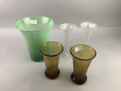 Lot 320 - AN ART GLASS VASE AND TWO PAIRS OF GLASS VASES