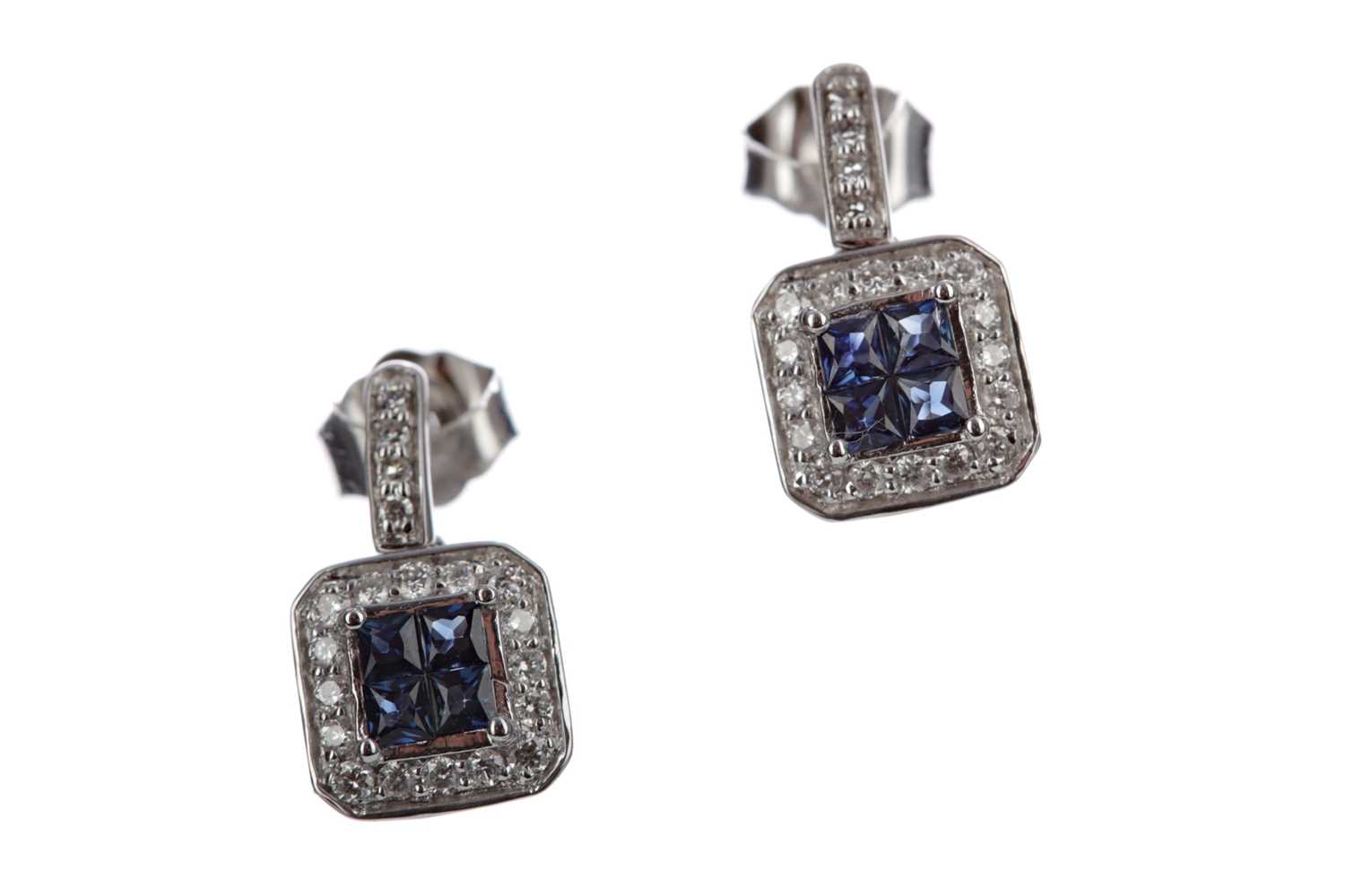 Lot 318 - A PAIR OF SAPPHIRE AND DIAMOND EARRINGS