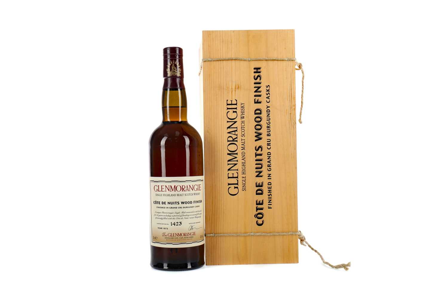Lot 271 - GLENMORANGIE 1975 COTES DE NUITS AGED OVER 25 YEARS