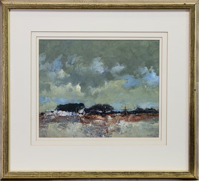 Lot 534 - CLOUDY DAY, STIRLINGSHIRE, AN OIL BY GORDON WYLLIE