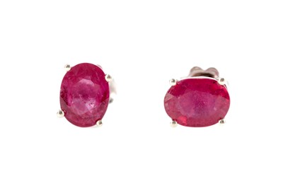 Lot 517 - A PAIR OF TREATED RUBY EARRINGS