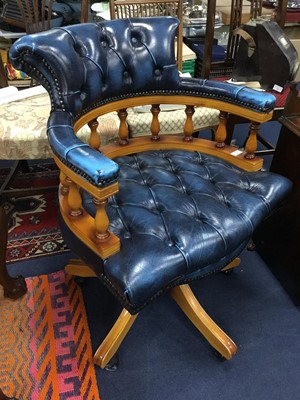 Lot 79 - A MODERN LEATHER UPHOLSTERED CAPTAIN'S CHAIR