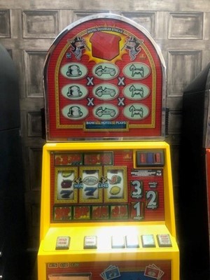 Lot 408 - A CASINO MODEL, DOME TOPPED 'MONOPOLY' £5 JACKPOT FRUIT MACHINE