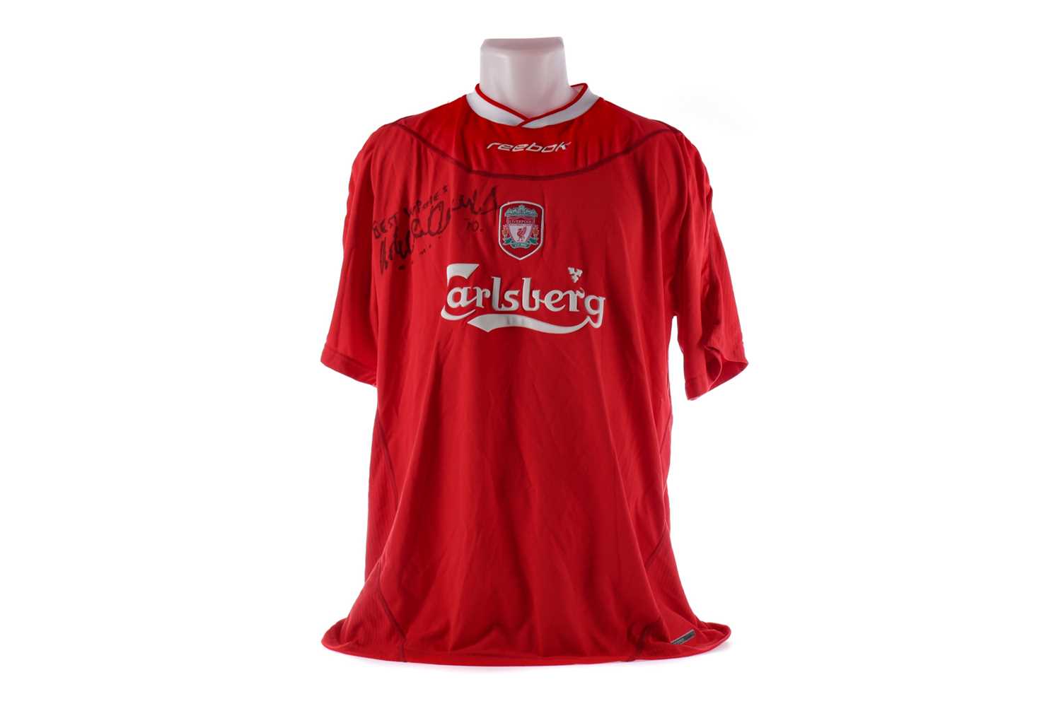 Lot 1135 - A SIGNED LIVERPOOL FOOTBALL CLUB JERSEY