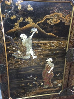 Lot 753 - A JAPANESE LACQUERED AND SHIBAYAMA CABINET ON STAND