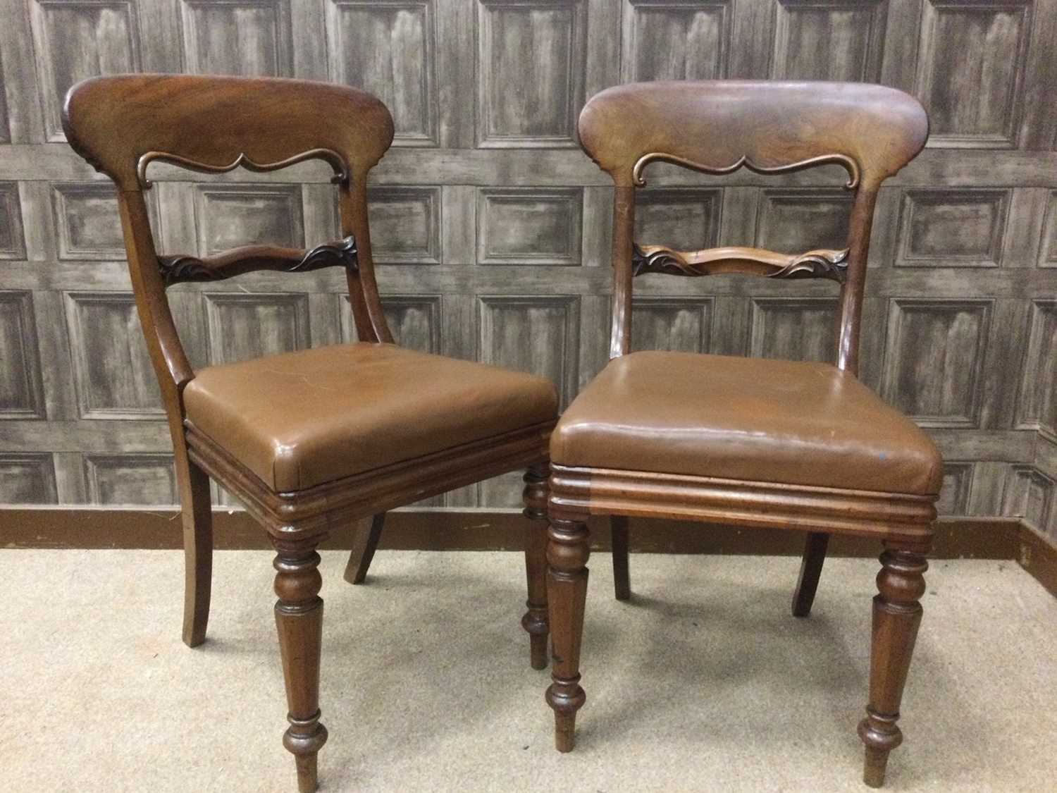 Lot 1656 - A SET OF FOUR EARLY VICTORIAN MAHOGANY DINING CHAIRS