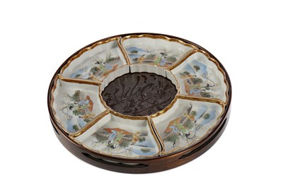 Lot 861 - A 20TH CENTURY JAPANESE SERVING TRAY AND TWO LACQUERED BOXES CONTAINING PLATES