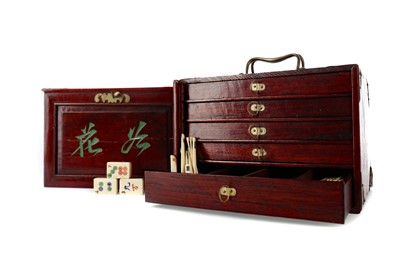 Lot 863 - AN EARLY 20TH CENTURY CHINESE MAHJONG SET IN BRASS MOUNTED WOOD BOX