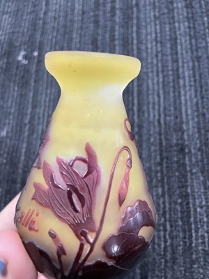 Lot 1086 - A GALLE CAMEO GLASS VASE