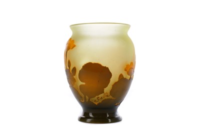 Lot 1093 - A GALLE CAMEO VASE