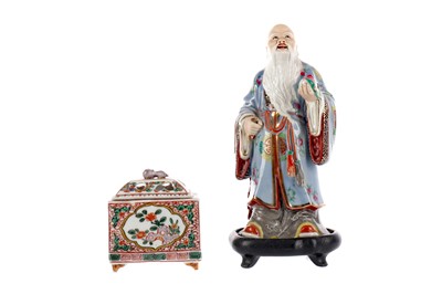 Lot 375 - A 20TH CENTURY CHINESE PORCELAIN FIGURE OF SHAO LAO, ALONG WITH A CHINESE BOX