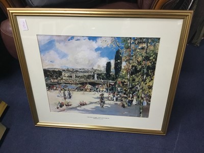Lot 252 - A LOT OF PICTURES AND PRINTS
