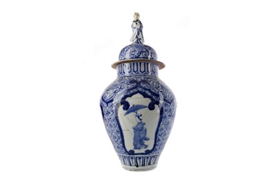 Lot 408 - A LATE 19TH CENTURY CHINESE BLUE & WHITE STONEWARE VASE AND COVER