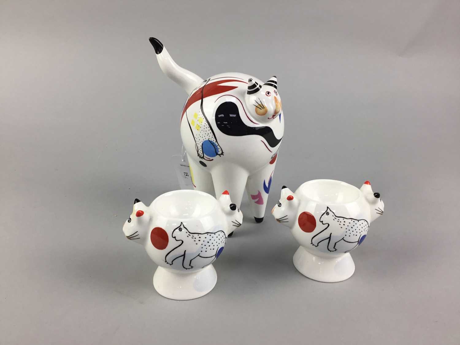 Lot 15 - A VILLEROY & BOCH CERAMIC CAT AND EGG CUPS