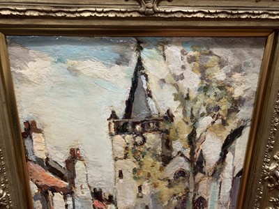 Lot 177 - THE MARKET-PLACE, PITTENWEEM, AN OIL BY ARTHUR MACDONALD