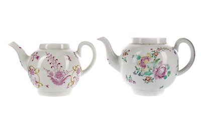Lot 33 - TWO LATE 18TH CENTURY ENGLISH PORCELAIN TEAPOTS