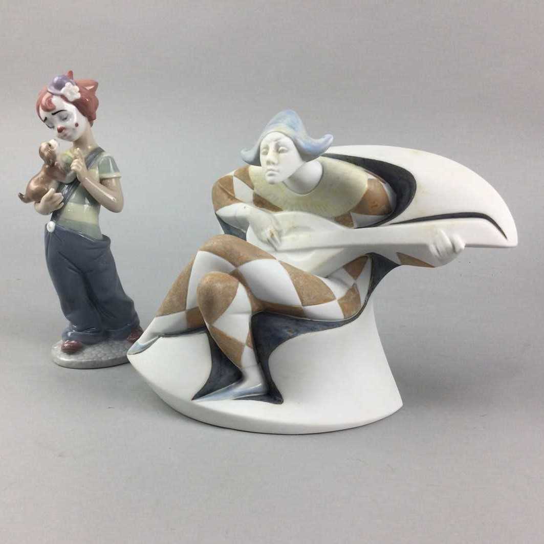 Lot 3 - A LLADRO 'UTOPIA' FIGURE OF HARLEQUINN AND ANOTHER