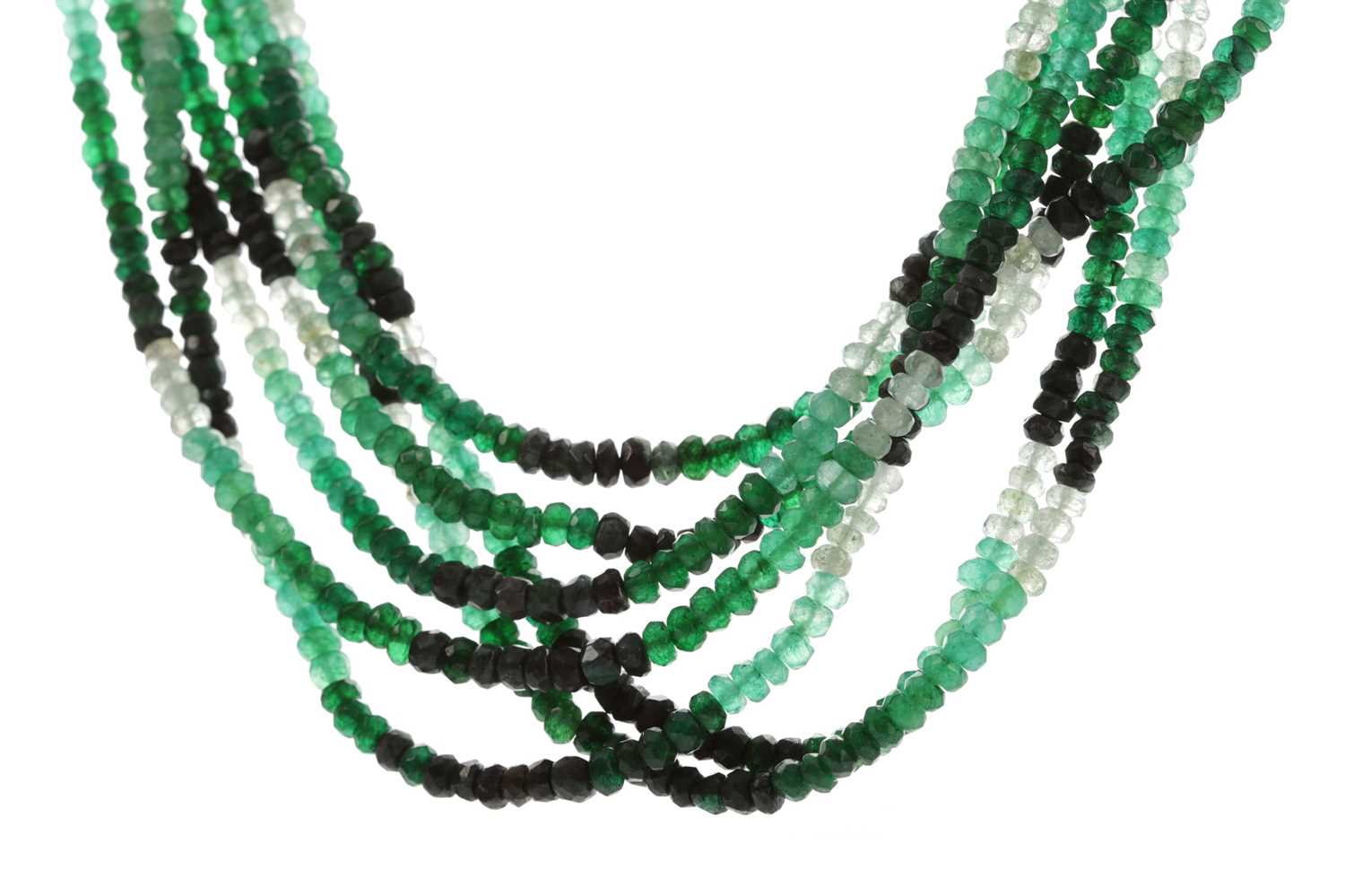 Lot 487 - A BEADED EMERALD NECKLACE