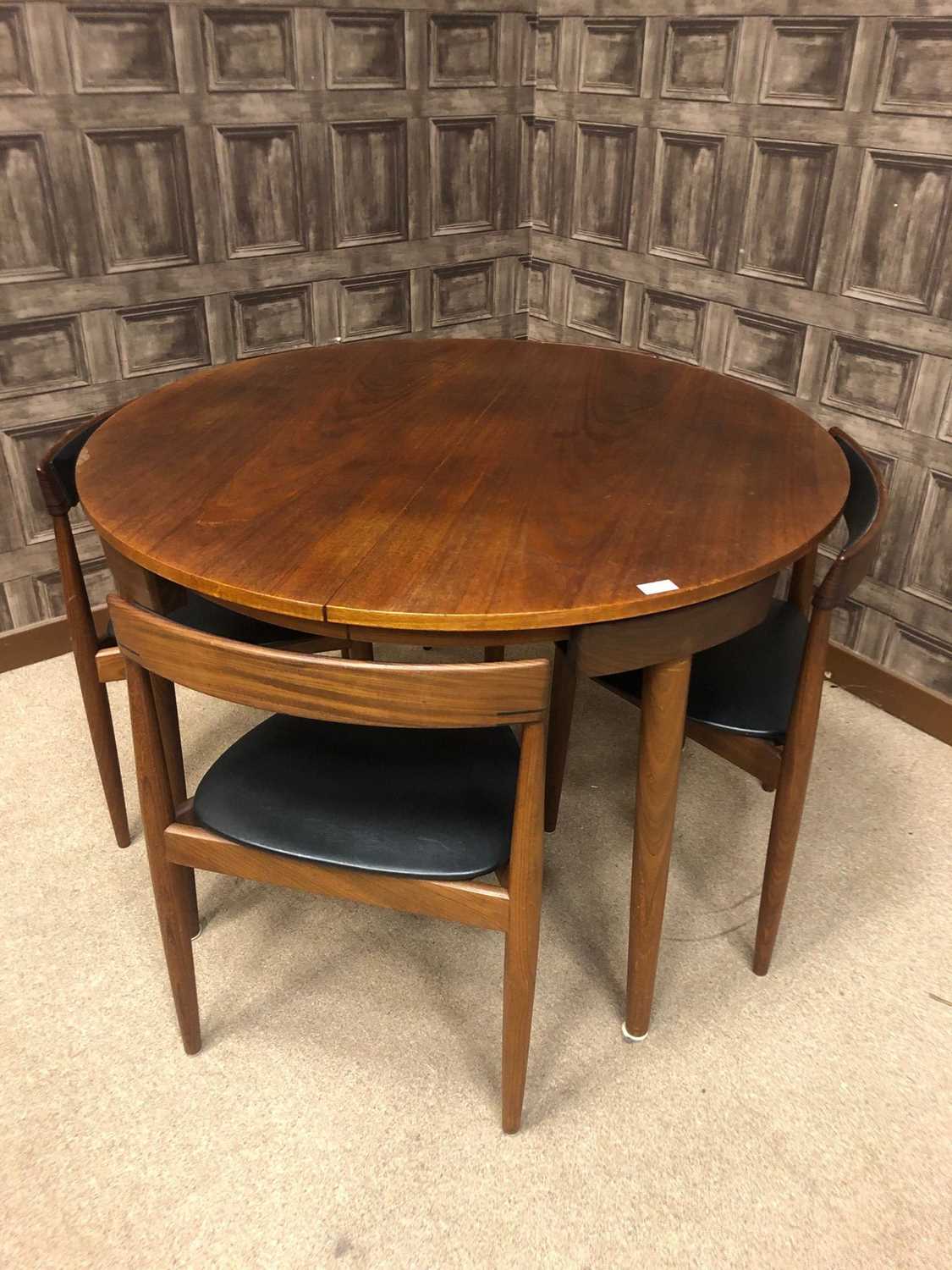 Lot 1424 - A DANISH TEAK DINING TABLE AND FOUR CHAIRS BY HANS OLSEN