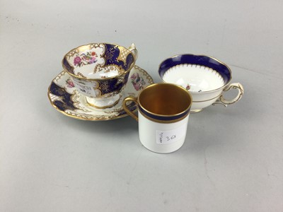Lot 368 - A GROSVENOR YE OLD ENGLISH PATTERN PART TEA SERVICE AND OTHER CERAMICS