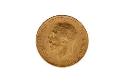 Lot 39 - A GOLD SOVEREIGN DATED 1911