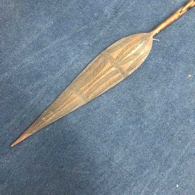 Lot 477 - A CARVED WOOD AFRICAN SPEAR