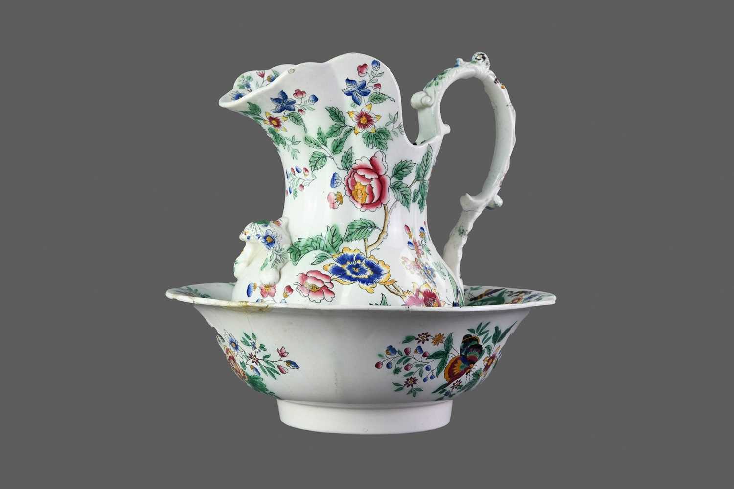 Lot 111 - A MID-19TH CENTURY COPELAND & GARRETT, LATE SPODE 'NEW FAYENCE' WASH BOWL AND EWER
