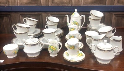 Lot 531 - A NORITAKE PART TEA SERVICE