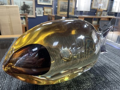 Lot 1056 - A MURANO GLASS FISH SCULPTURE LIKELY BY ROMANO DONA
