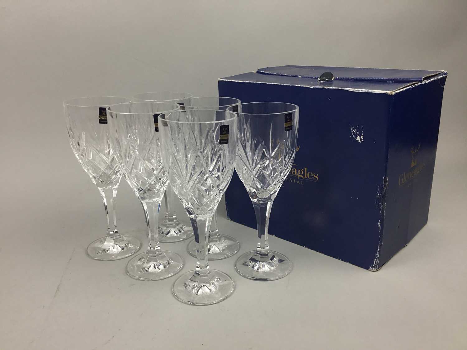 Lot 23 - A SET OF SIX GLEN EAGLES WINE GLASSES AND OTHERS