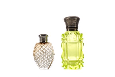 Lot 1138 - A LATE 19TH CENTURY SILVER MOUNTED URANIUM GLASS PERFUME BOTTLE AND STOPPER