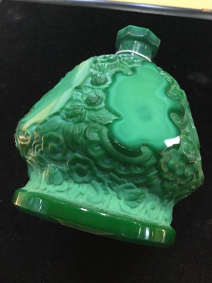 Lot 1142 - AN ART DECO MALACHITE GLASS DRESSING TABLE SET