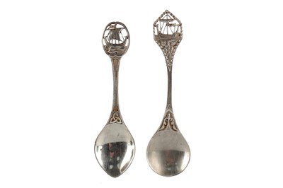 Lot 479 - A LOT OF TWO ALEXANDER RITCHIE OF IONA SILVER PRESERVE SPOONS