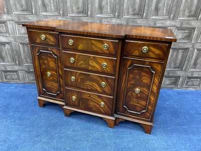Lot 72 - A MAHOGANY REPRODUCTION BREAKFRONT SIDE CABINET