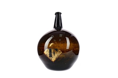 Lot 1148 - AN EARLY 19TH CENTURY BROWN GLASS PHARMACEUTICAL BOTTLE