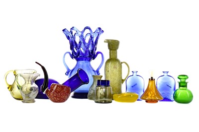 Lot 1191 - A COLLECTION OF ART GLASS