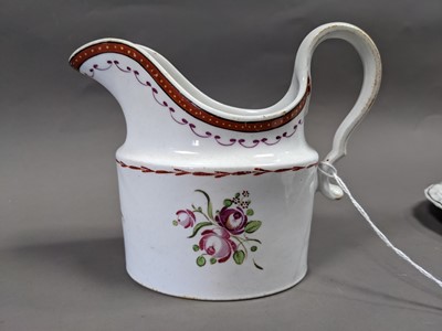 Lot 391 - AN EARLY 19TH CENTURY ENGLISH PORCELAIN CREAM JUG AND STAND