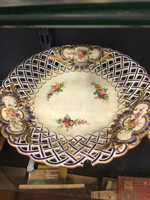 Lot 390 - TWO MID-19TH CENTURY ENGLISH PORCELAIN SLOP BOWLS, ALONG WITH TWO COMPORTS AND A BASKET