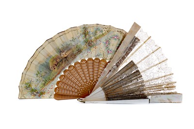 Lot 301 - A LATE VICTORIAN MOTHER OF PEARL AND LACE FAN